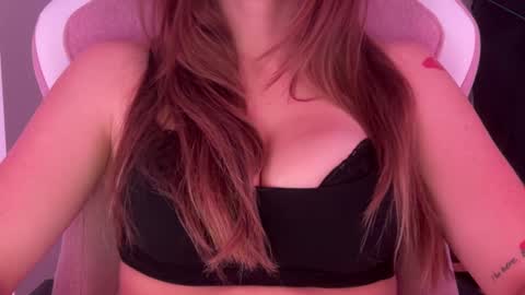 Snapshot of ameliacooperxxx chatting on September 19, 2025, 7:14 pm ameliacooperxxx online show from September 19, 2025, 7:14 pm