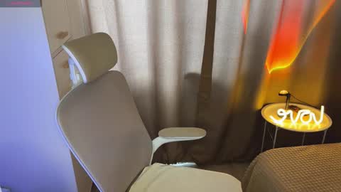 Snapshot of ameliahenderson chatting on February 28, 2026, 11:11 am Ameli online show from February 28, 2026, 11:11 am