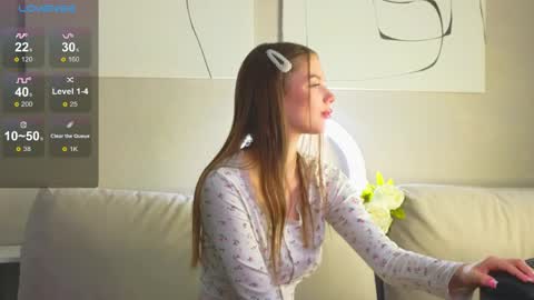 Snapshot of ameliahopkins chatting on May 16, 2026, 9:35 pm 5th day here my name Jennie online show from May 16, 2026, 9:35 pm
