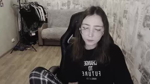 Amelia online show from December 13, 2024, 12:50 pm