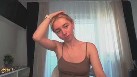 Snapshot of ameliamber0 chatting on February 4, 2025, 2:21 pm Amelia online show from February 4, 2025, 2:21 pm
