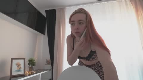 Snapshot of ameliamber0 chatting on February 5, 2025, 2:26 pm Amelia online show from February 5, 2025, 2:26 pm