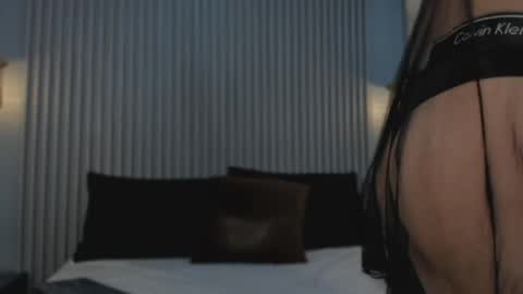 Snapshot of amelianaughty_ chatting on April 19, 2026, 4:28 pm Amelianaughty online show from April 19, 2026, 4:28 pm