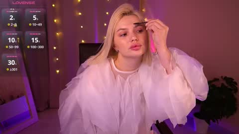 Snapshot of ameliawells chatting on February 5, 2026, 4:06 am Amelia online show from February 5, 2026, 4:06 am