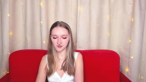 ameliawise online show from January 3, 2025, 8:43 am