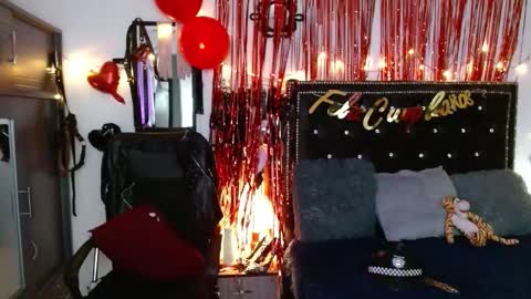 amelie__martinez online show from February 10, 2026, 10:52 am