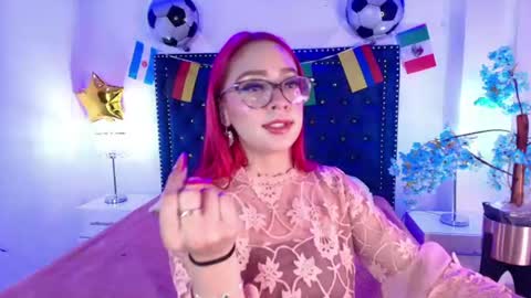 Snapshot of amelie_adamsx chatting on June 26, 2026, 3:22 am Amelie online show from June 26, 2026, 3:22 am