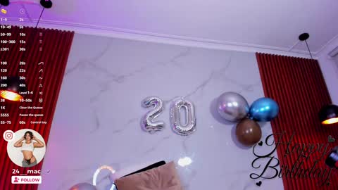 Snapshot of amelie_leigh chatting on January 25, 2025, 8:00 am Alejandra online show from January 25, 2025, 8:00 am