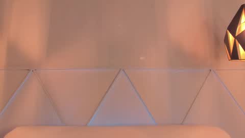 Amelie online show from September 30, 2025, 7:13 am