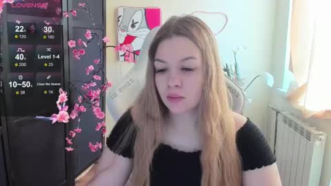 Snapshot of ameliepeach chatting on April 30, 2026, 1:56 am Amelie online show from April 30, 2026, 1:56 am