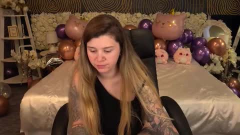 amellymillyy online show from February 4, 2026, 2:12 pm