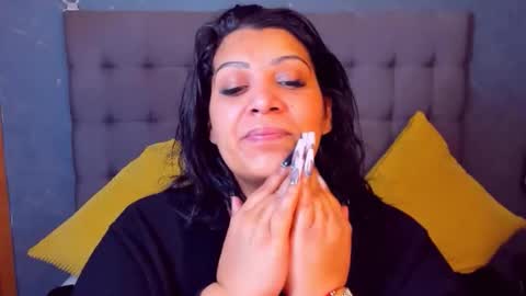 amelycube343767 online show from April 5, 2026, 3:04 am