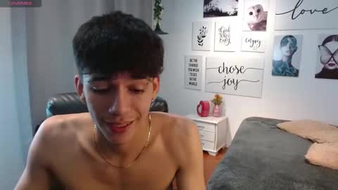 amethystshadow online show from November 29, 2025, 7:28 pm