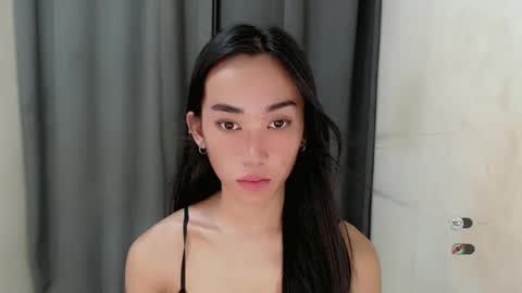 Snapshot of ami_lewis chatting on December 9, 2024, 1:18 am JOANNA online show from December 9, 2024, 1:18 am