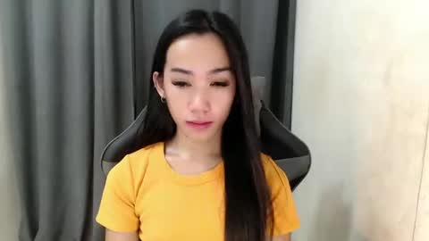 Snapshot of ami_lewis chatting on January 14, 2025, 2:40 am JOANNA online show from January 14, 2025, 2:40 am