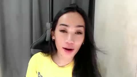 Snapshot of ami_lewis chatting on January 18, 2025, 1:52 am JOANNA online show from January 18, 2025, 1:52 am