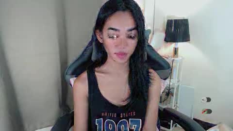 Snapshot of ami_lewis chatting on November 16, 2025, 11:10 pm JOANNA online show from November 16, 2025, 11:10 pm