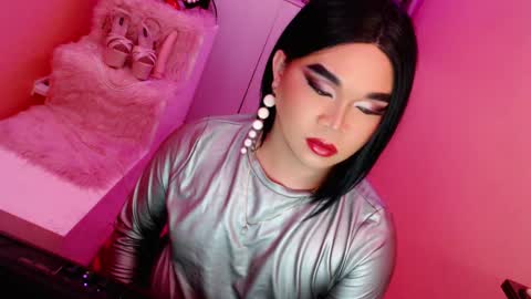 Queen Mireska online show from January 21, 2025, 5:51 pm