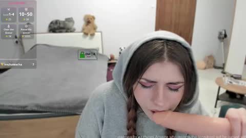 Snapshot of amiandthomas chatting on February 6, 2026, 3:59 pm VelvetCaprice online show from February 6, 2026, 3:59 pm