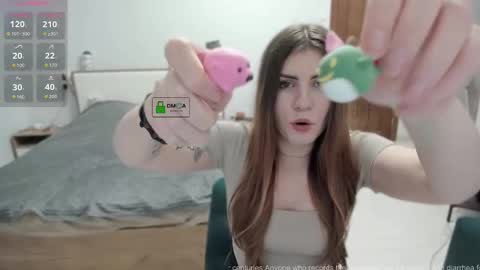 Snapshot of amiandthomas chatting on February 12, 2026, 4:24 pm VelvetCaprice online show from February 12, 2026, 4:24 pm