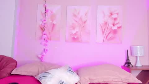 Snapshot of amiiclark chatting on February 26, 2026, 6:51 pm AmiiClark online show from February 26, 2026, 6:51 pm