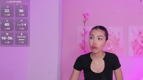 Snapshot of amiiclark chatting on May 24, 2026, 7:08 pm AmiiClark online show from May 24, 2026, 7:08 pm