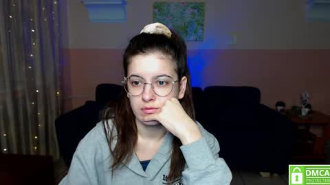 Amina online show from February 17, 2025, 6:31 am