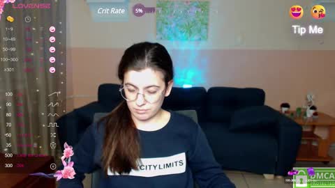 Amina online show from February 21, 2025, 3:32 pm