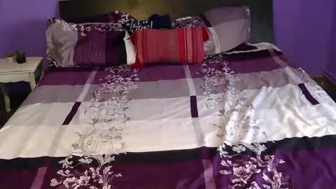 Snapshot of amirasuna chatting on February 24, 2025, 11:21 am AmiraSuna online show from February 24, 2025, 11:21 am