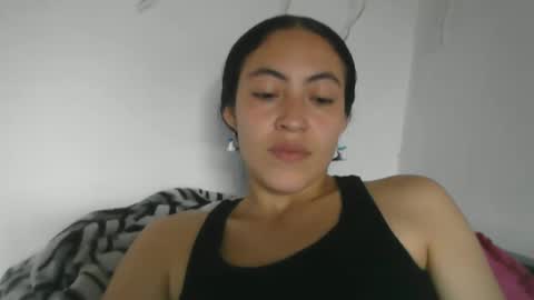 amitlu_ online show from January 10, 2025, 4:20 pm