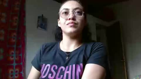 amitlu_ online show from February 13, 2025, 8:03 pm