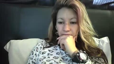 Snapshot of ammber3 chatting on December 19, 2024, 11:18 am Paula D online show from December 19, 2024, 11:18 am