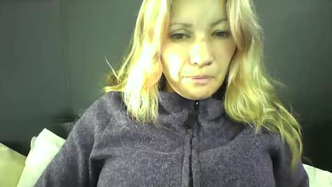 Snapshot of ammber3 chatting on February 4, 2025, 1:27 pm Paula D online show from February 4, 2025, 1:27 pm