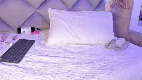 ammy durand online show from February 26, 2025, 1:32 am