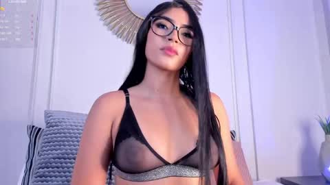 ammy_scoot online show from April 10, 2026, 9:41 pm