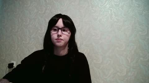 Amomira online show from September 21, 2025, 11:34 am