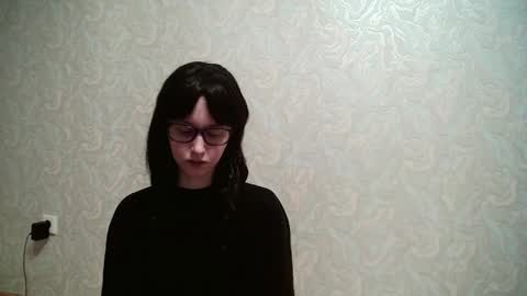 Amomira online show from March 18, 2026, 12:47 am