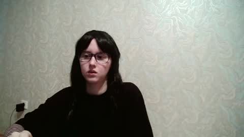 Amomira online show from April 21, 2026, 2:26 am