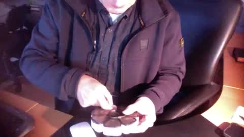 Amor2200 online show from December 11, 2024, 8:04 am