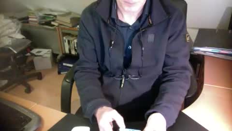 Amor2200 online show from January 21, 2025, 8:00 pm