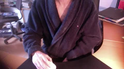 Amor2200 online show from January 30, 2025, 8:32 am