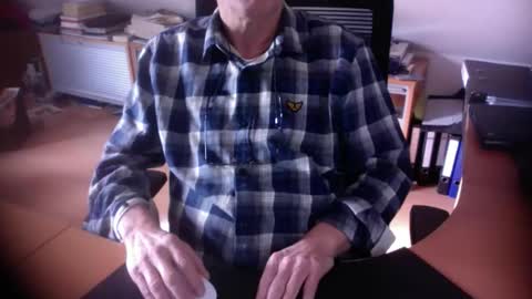 Amor2200 online show from February 17, 2026, 11:18 am