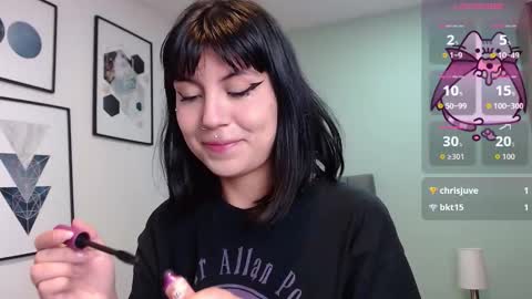 Amy 3 online show from November 6, 2025, 4:57 am