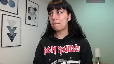 Amy 3 online show from March 18, 2026, 4:37 am