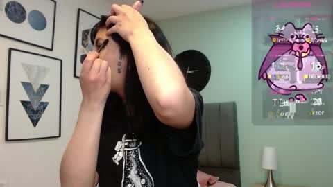 Amy 3 online show from April 8, 2026, 4:56 am