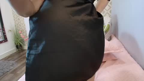 amy__wats0n online show from March 7, 2025, 7:05 pm