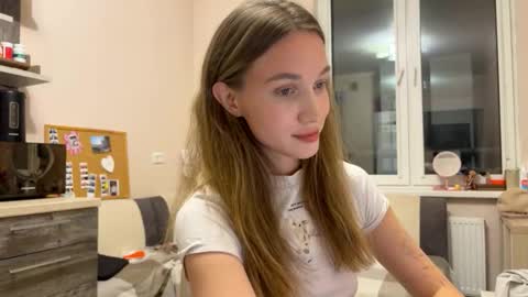 Amy Chill online show from December 4, 2025, 4:48 pm