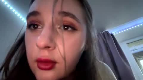 Amy hemii online show from October 6, 2025, 1:36 am