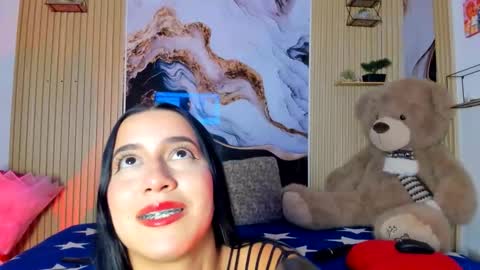 amy_leah_ online show from September 9, 2025, 2:44 am