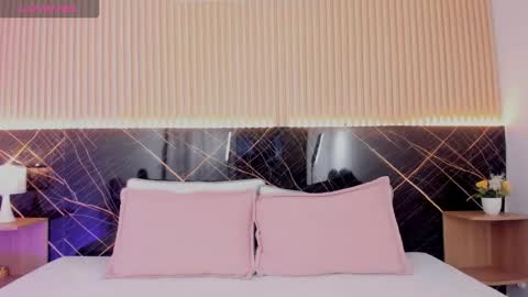 amy_leah_ online show from January 14, 2026, 3:12 am